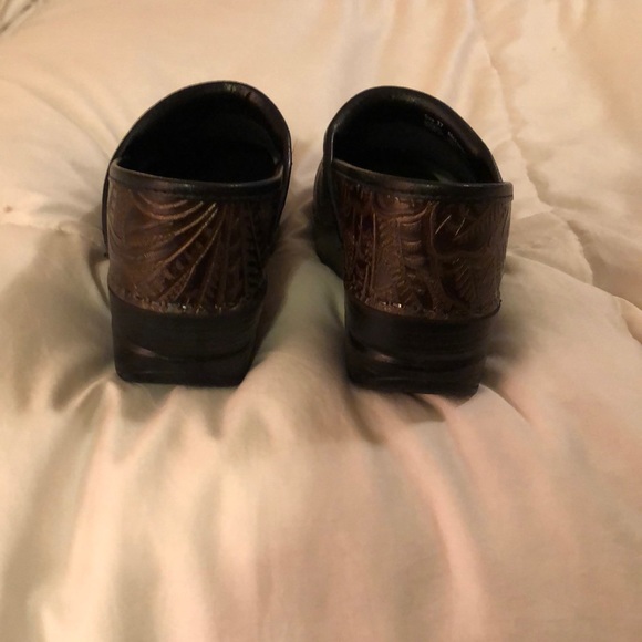 Dansko Clog size 37 - Picture 4 of 5